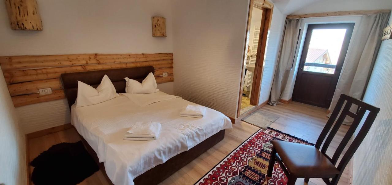 Hotel Ferma Dacilor Tohani Zewnętrze zdjęcie